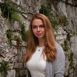 Meet your Posher, Emma
